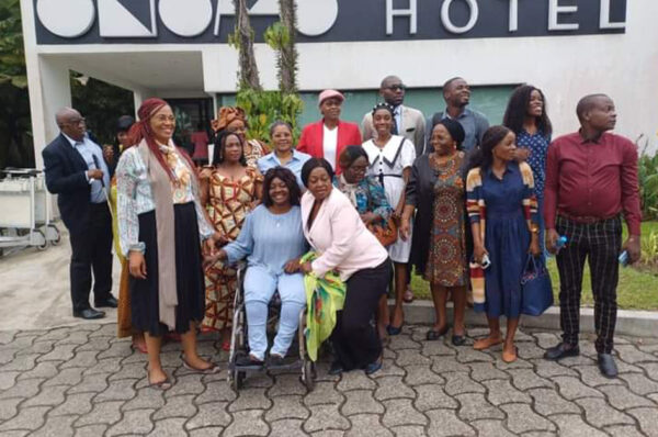 Éducation civique et citoyenne : les leaders de la société civile en formation