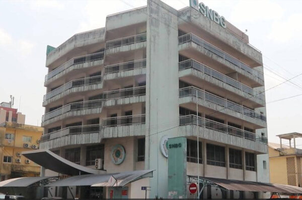 A qui appartient réellement l&rsquo;ancien immeuble de la SNBG?