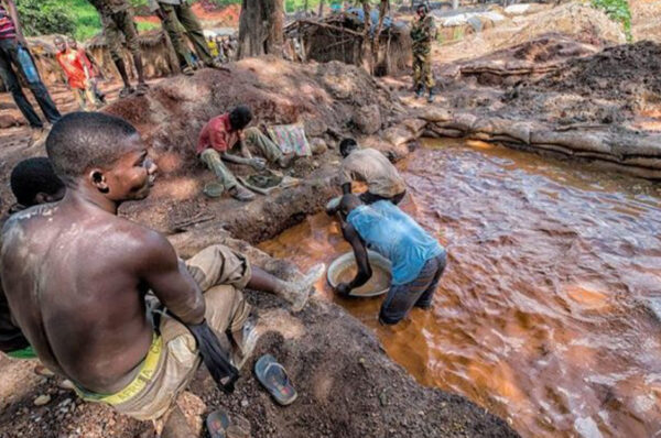 L&rsquo;orpaillage au Gabon : une quête de richesse aux risques mortels