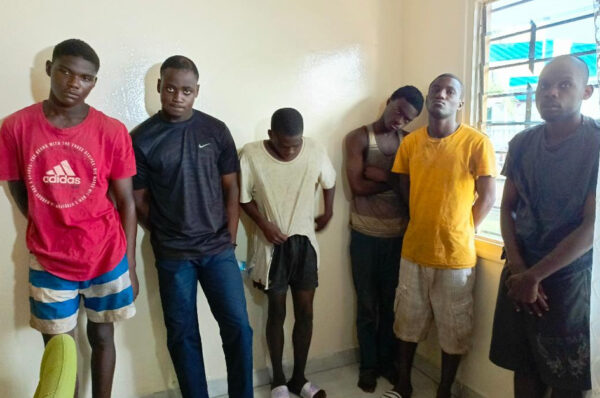 Justice : faut-il refuser la liberté provisoire aux personnes accusées de meurtre ?