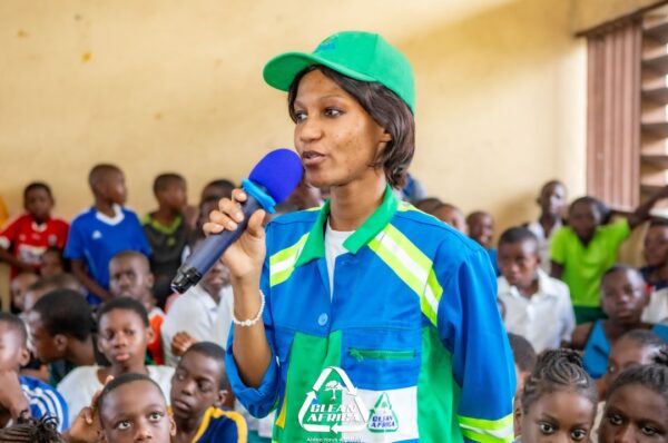 Clean Africa : sensibiliser les jeunes à la propreté et à la gestion des déchets