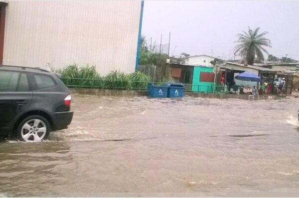 Libreville : inondation au quartier Damas