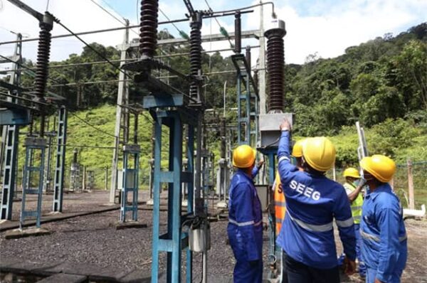 Libreville : coupures temporaires d’électricité dans plusieurs quartiers