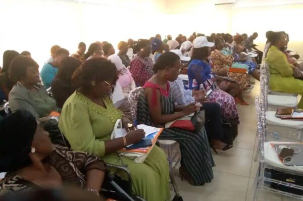Libreville : violence sur la gent féminine, les femmes informées