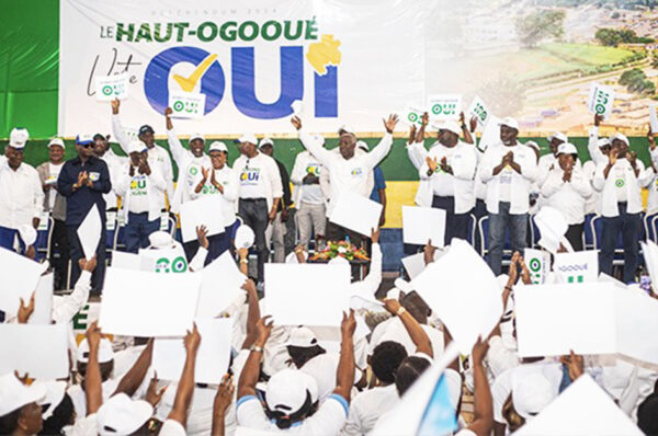 Franceville / Référendum 2024 : Raymond Ndong Sima appelle les populations à voter uniquement ‘’OUI’’