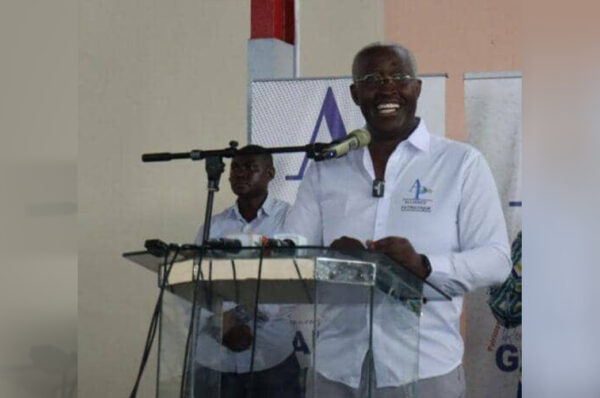 Référendum : Ndong Sima prêt à défendre le projet dès l&rsquo;ouverture de la campagne