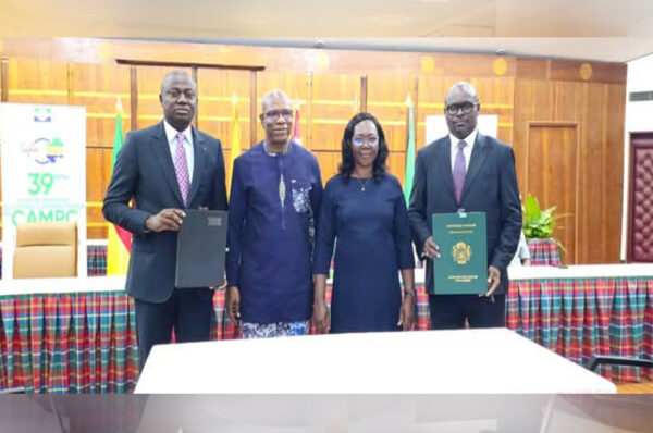 Formation des cadres gabonais : signature de l&rsquo;accord de siège entre le Gabon et le Campc