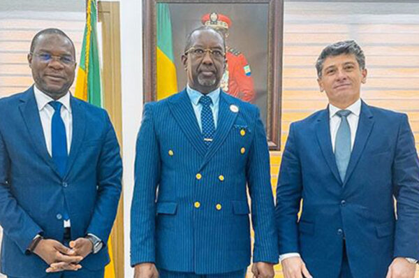 Gabon/lutte contre le piratage : le  gouvernement en soutien au Groupe Canal+