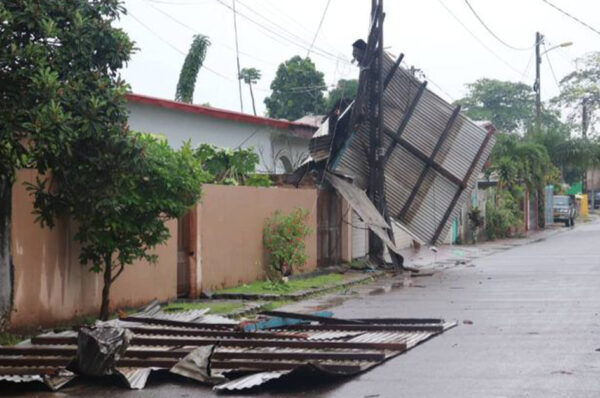Intempérie : Port-Gentil frappée par une mini-tornade dévastatrice