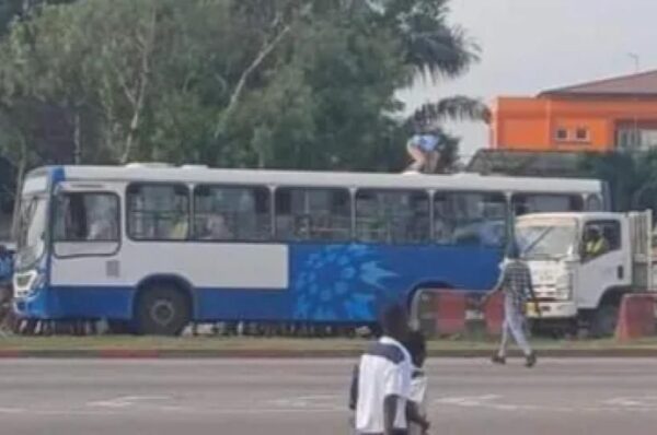 Gabon/Éducation : les acrobaties des élèves du LTNOB, un risque toujours présent ?