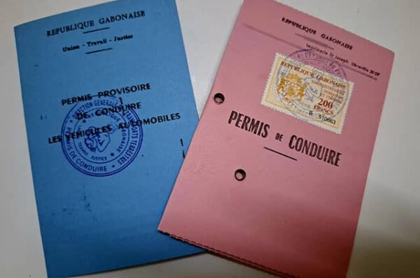 Gabon : le gouvernement prêt à retirer les permis de conduire pour lutter contre l’insécurité routière