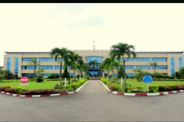 Libreville : l’hôpital militaire du PK9 lance un appel à l’identification de deux corps abandonnés à la morgue