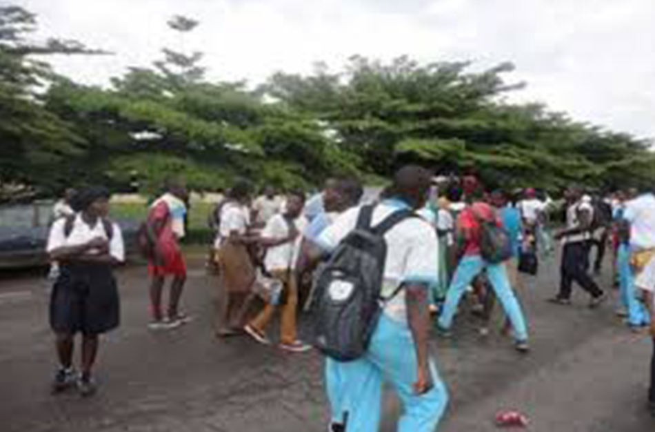 Libreville/ Violence en milieu scolaire : une question prioritaire pour le gouvernement ?