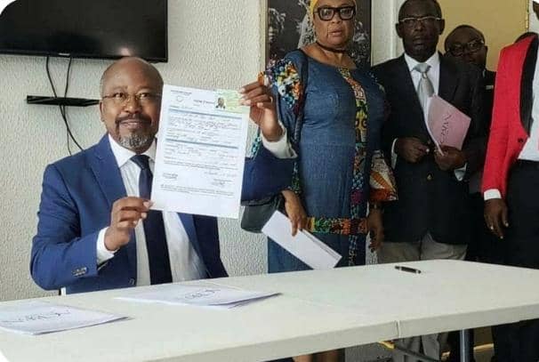 Lancement de la campagne d’adhésion d’EPG : Alain-Claude Bilie-By-Nze signe la première fiche