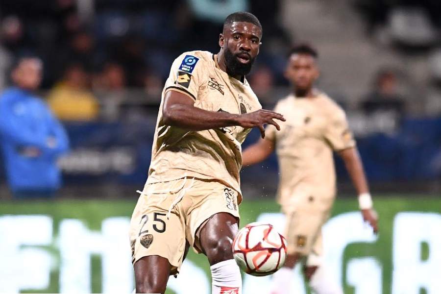Football/Mercato : Ecuele Manga rempile avec le Paris 13 Atletico jusqu’en 2026