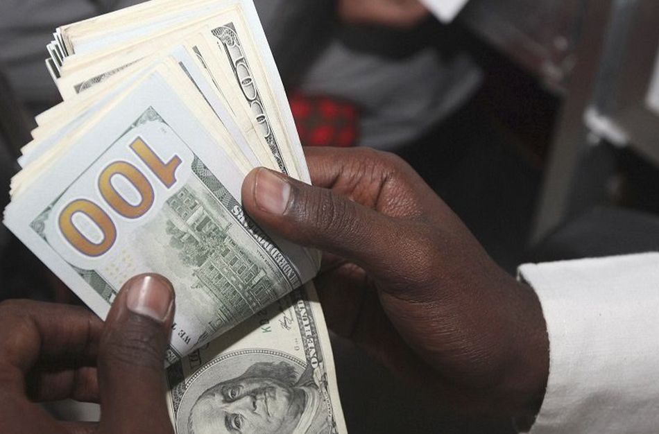 USA/Transfert d’argent : Trump annonce une nouvelle taxe, plusieurs familles africaines inquiètes