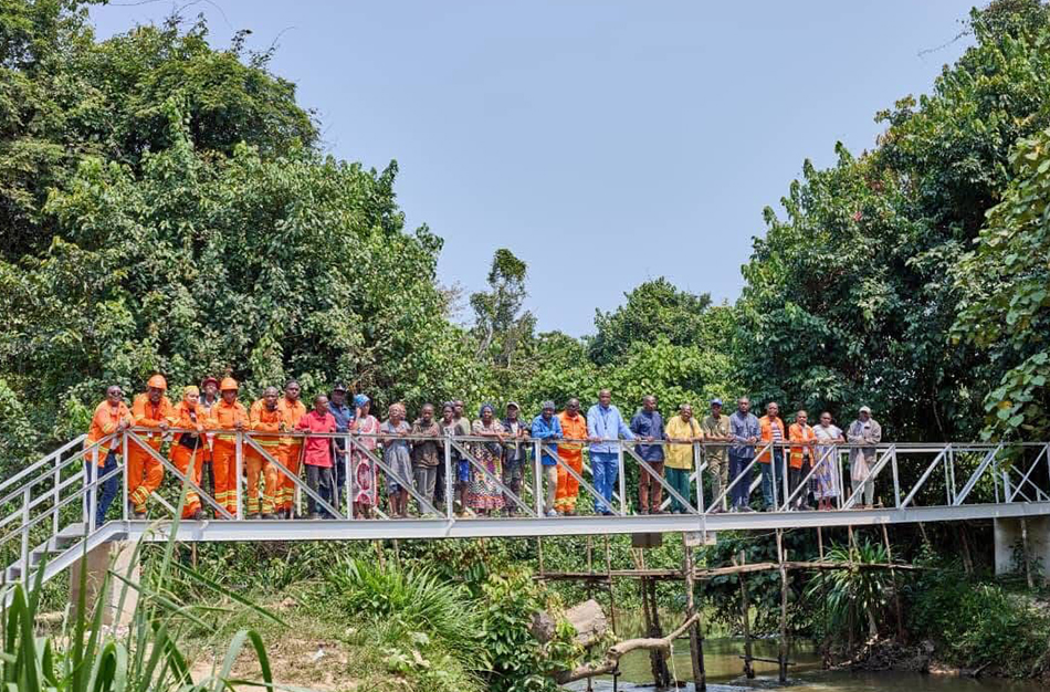 Lebombi-Leyou/ Moanda 3 : une nouvelle passerelle pour soulager les riverains