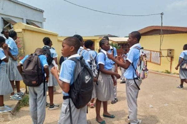 Rentrée scolaire 2025-2026 : entre contestations et volonté d’avancer