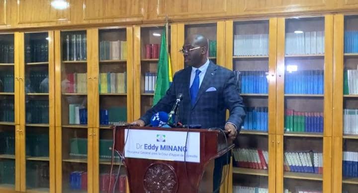 Procès Bongo : une absence qui interroge sur le sens de la justice et la portée de l’audience