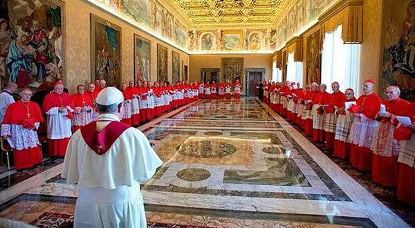 ‎Vatican : La rédaction des documents officiels désormais possible en d’autres langues‎