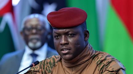 ‎‎Burkina Faso : une nouvelle tentative de coup d’État déjouée, la jeunesse se mobilise pour soutenir le capitaine Ibrahim Traoré‎