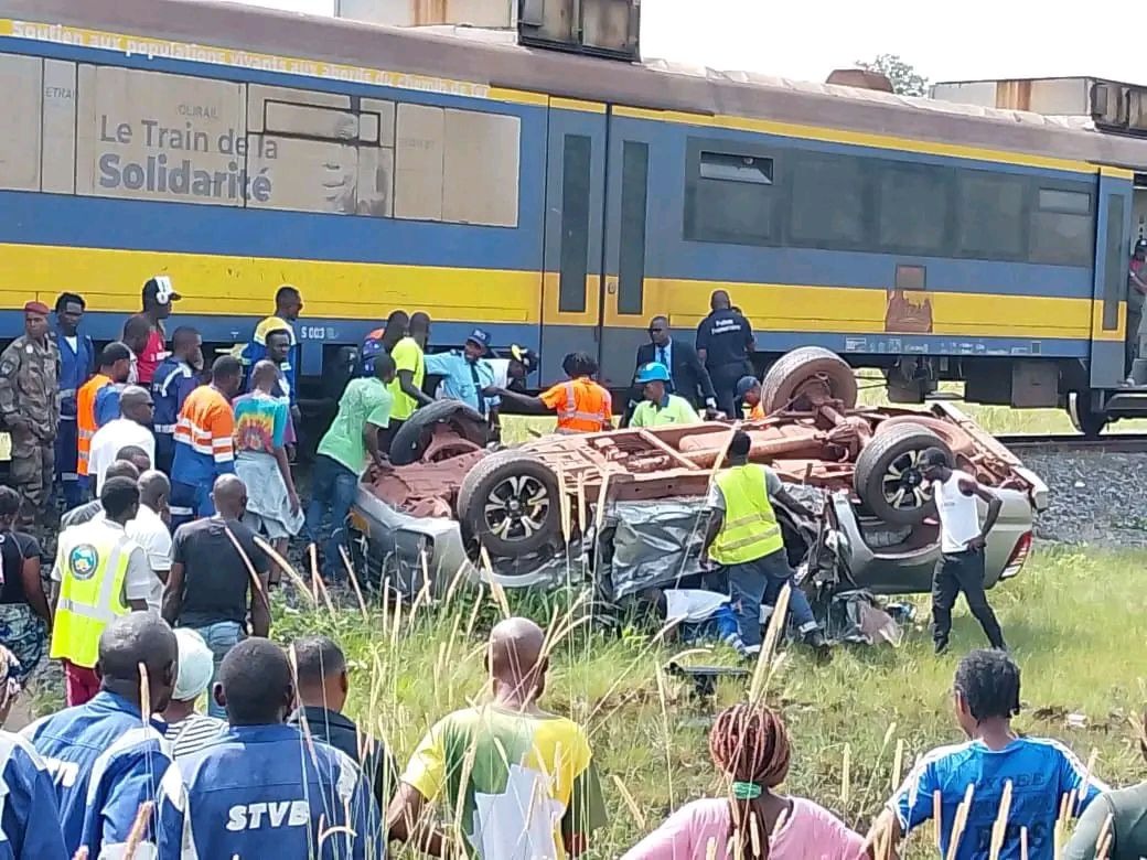 Haut-Ogooué : un train voyageur percute un Pick-up entre l’axe Franceville – Moanda