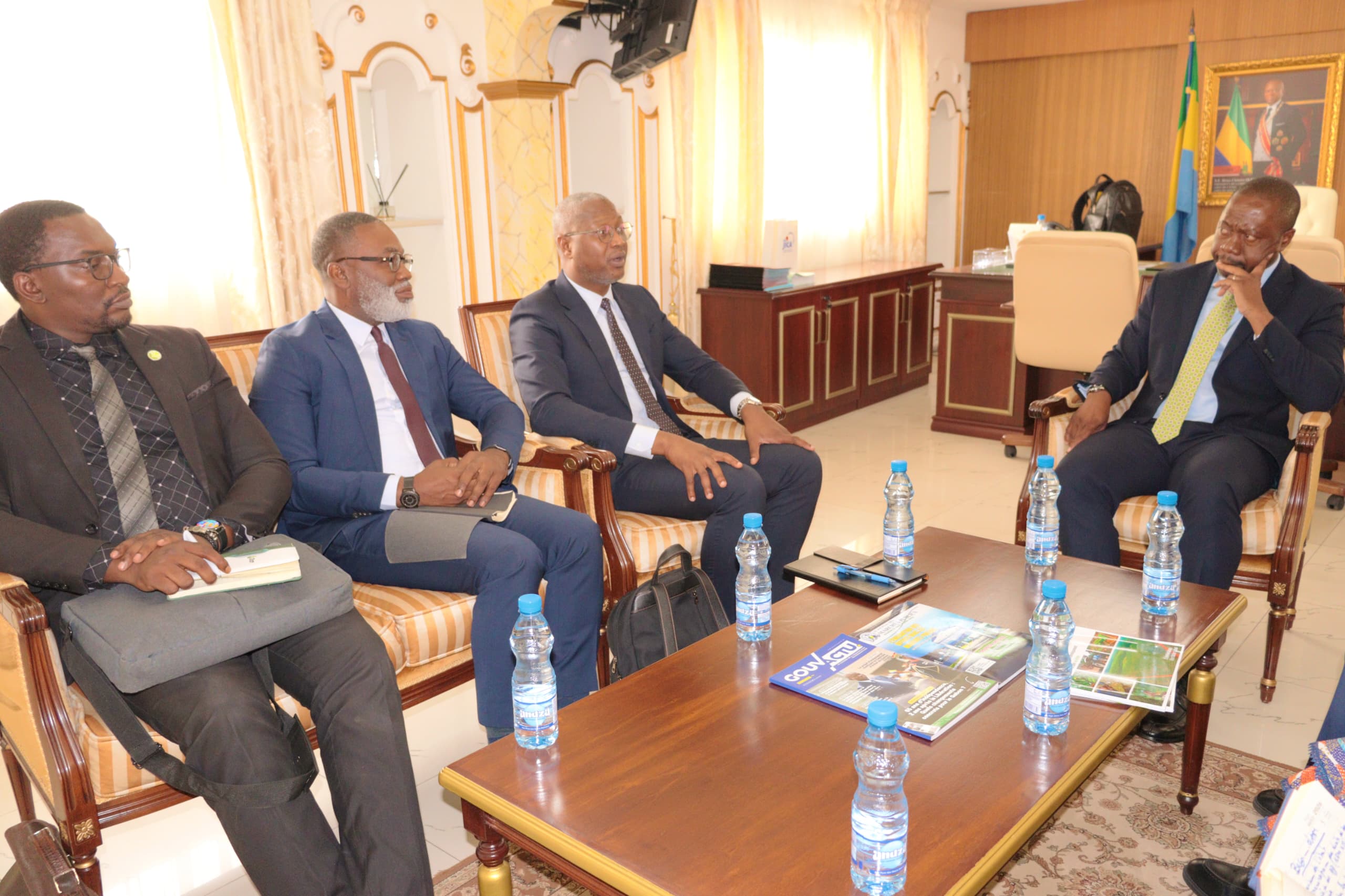 Olam Palm Gabon et Olam Rubber Gabon reçues par le ministre de l’Agriculture