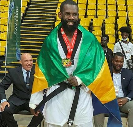 ‎‎‎Anthony Obame dans le Top 100 des légendes du taekwondo mondial‎